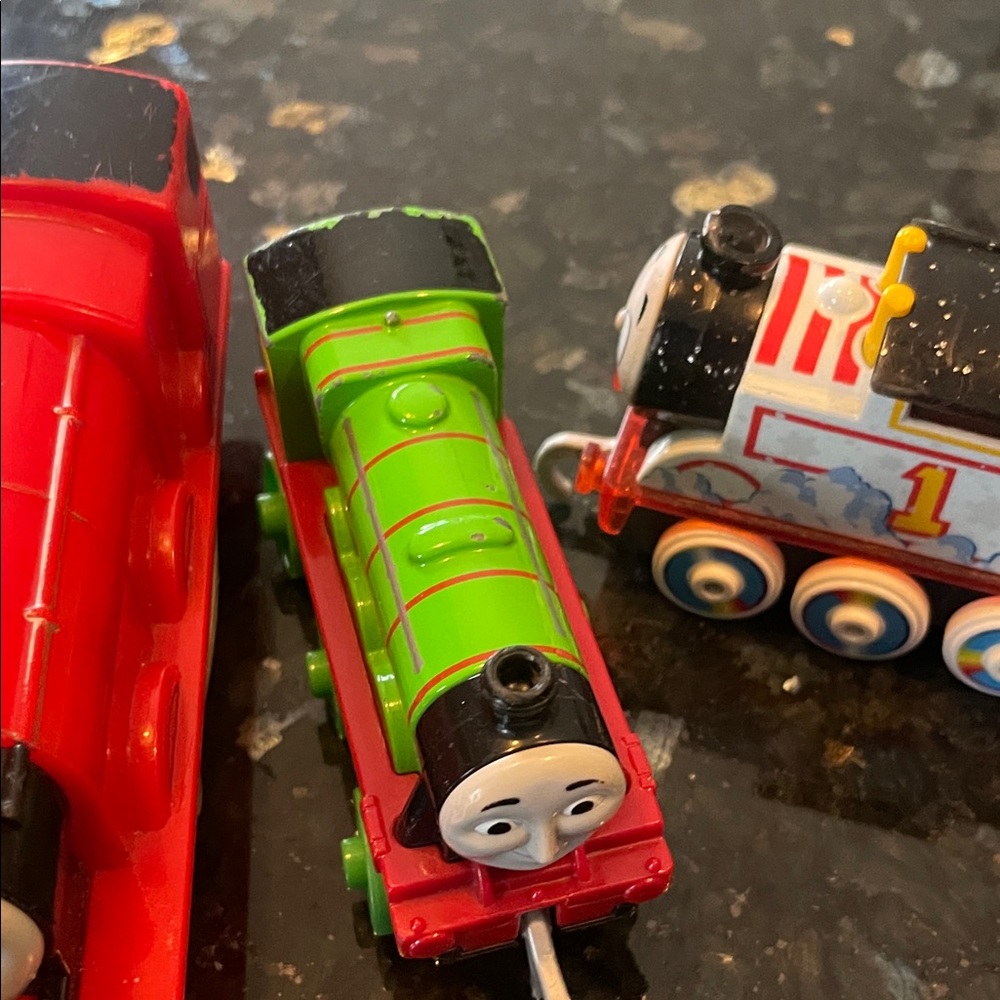 Thomas & Friends Colorful Train Collection - Picture 4 of 12